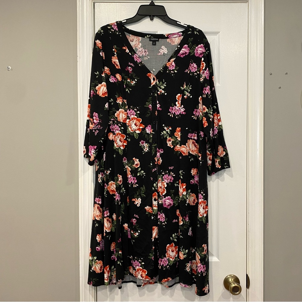 Torrid Black Dress Floral Pink Orange V Neck Button Down Plus Size 1 Womens